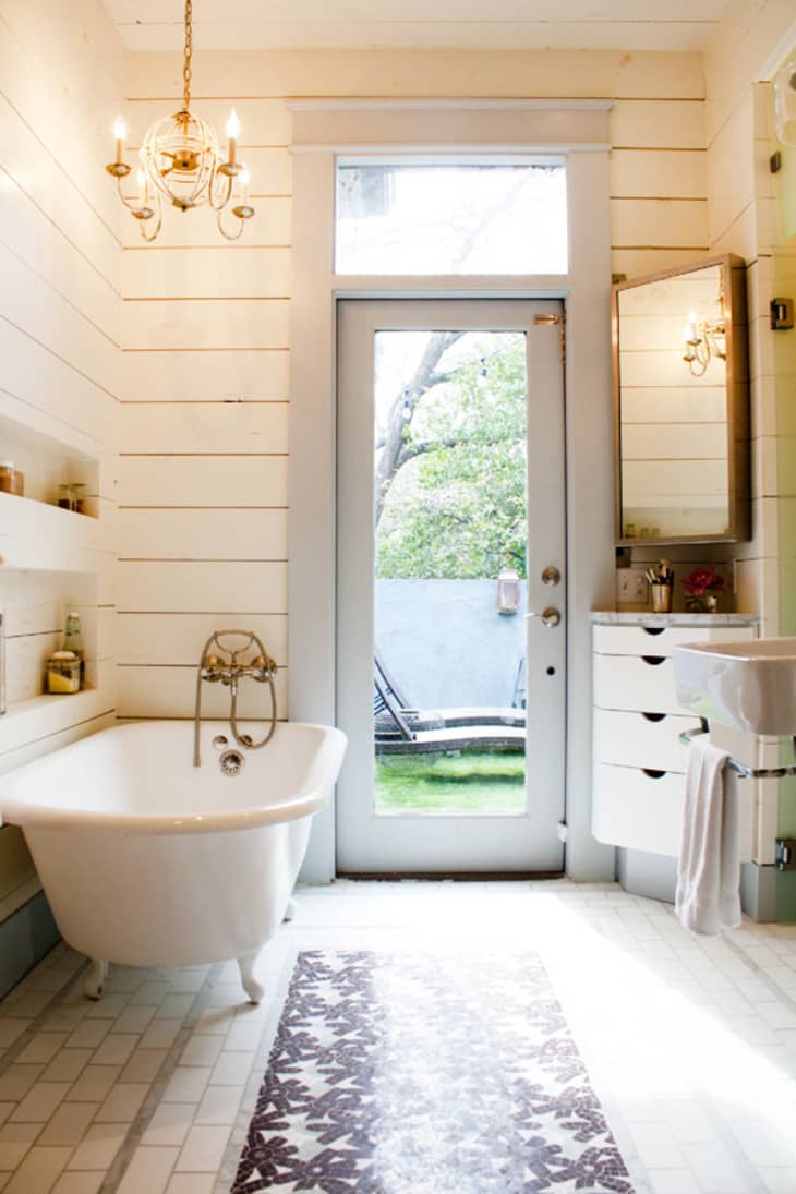 Fancy Bath Lighting Inspiration and Tips for Hanging a Chandelier Over